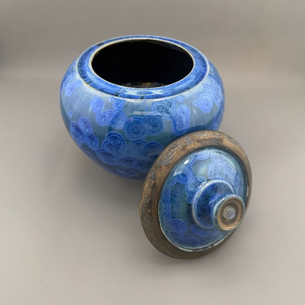 Deep Blue Ceramic Crystalline Glaze Pet Urn - 58 ci - Image 5