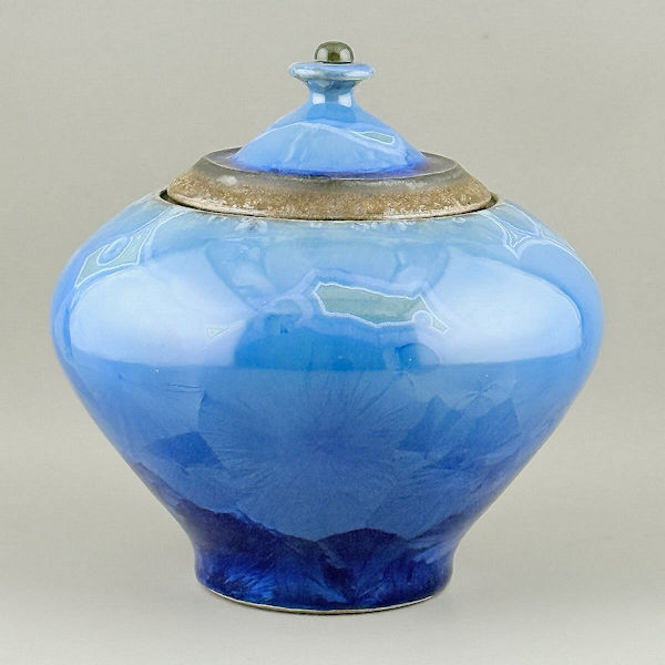 Pale Cyan to Navy Ceramic Crystalline Glaze Pet Urn - 30 ci - Image 2